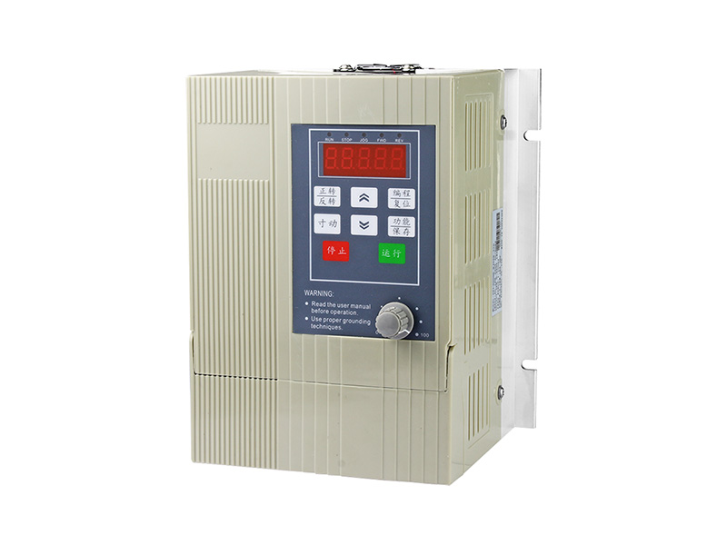 4000H通用變頻器，變頻器三相380V，變頻器廠家，電機(jī)變頻器